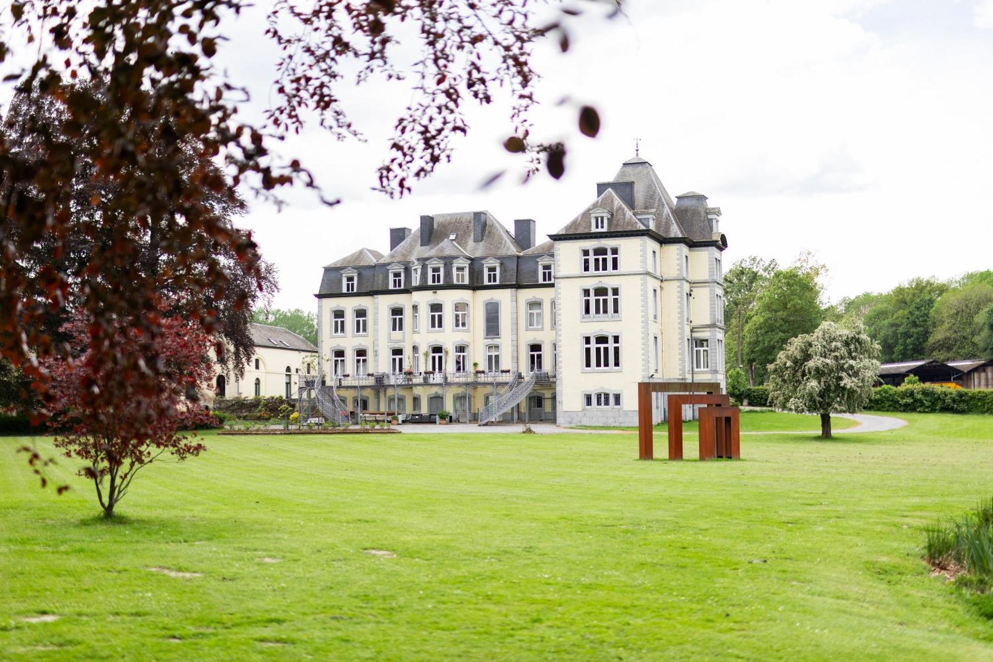 Suite Luxueuse Au Chateau De Saint Vitu 104 Tinlot Exterior photo