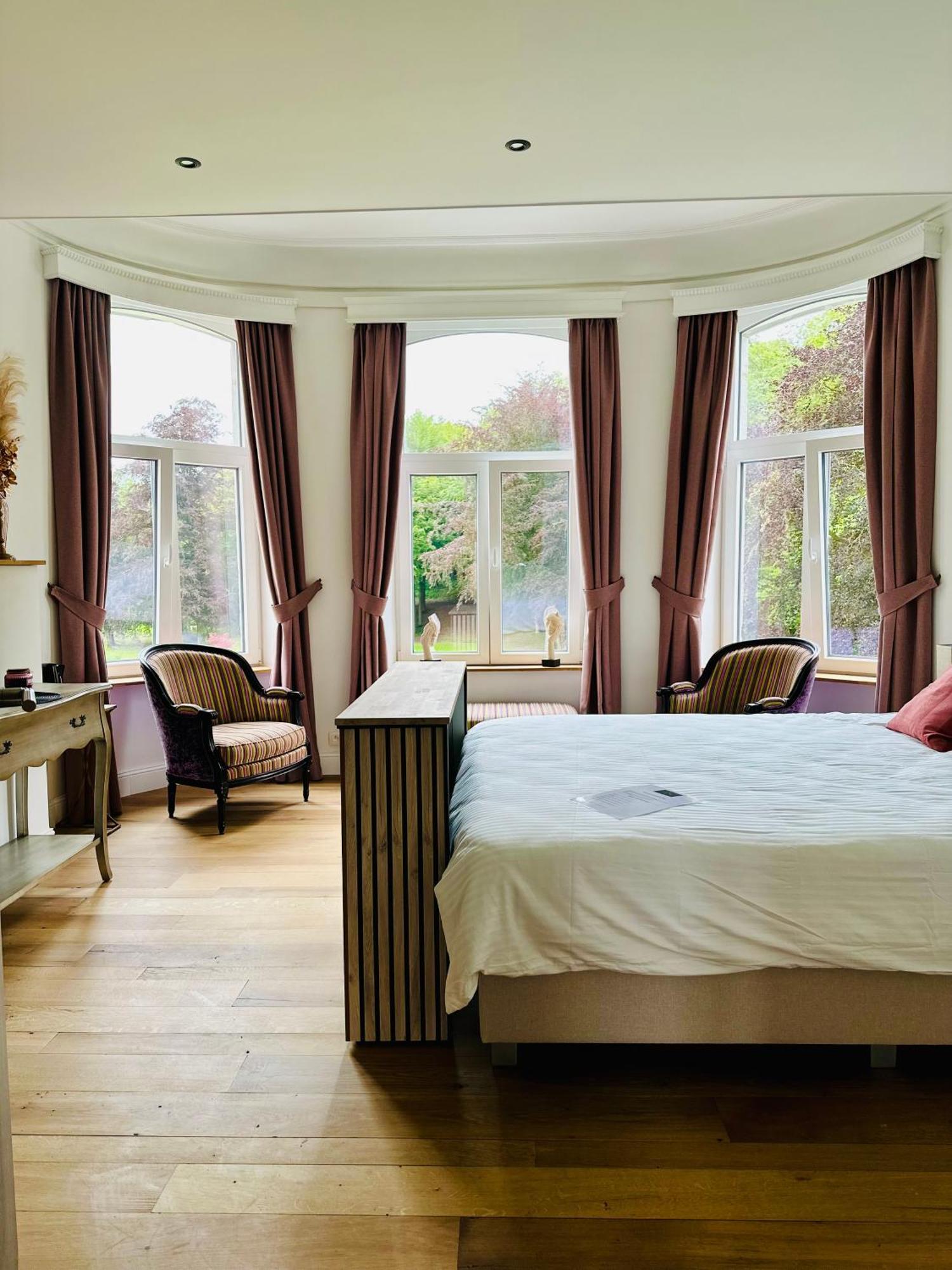 Suite Luxueuse Au Chateau De Saint Vitu 104 Tinlot Exterior photo